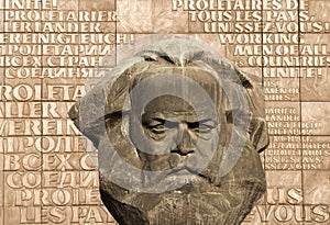 Statue of Communist/Socialist Karl Marx in Chemnitz photo